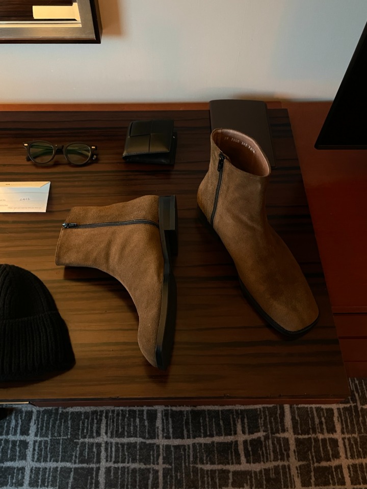 LMIS Square Toe Suede Chelsea Boots (Made)